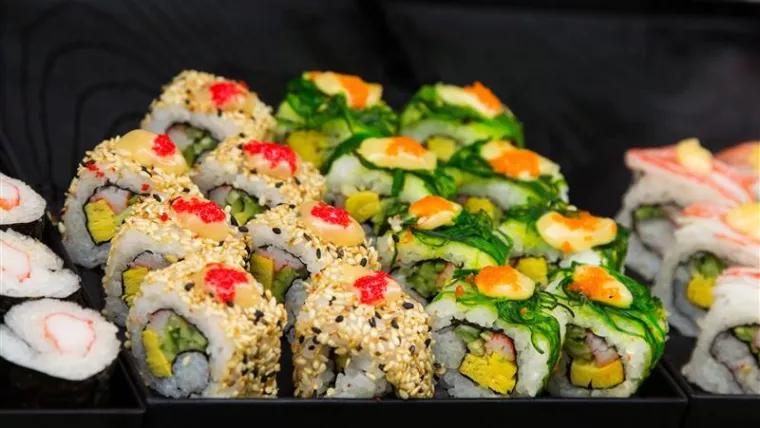 Faire appel à un service de traiteur pour un buffet asiatique de mariage, Aix-en-Provence, FreshBox